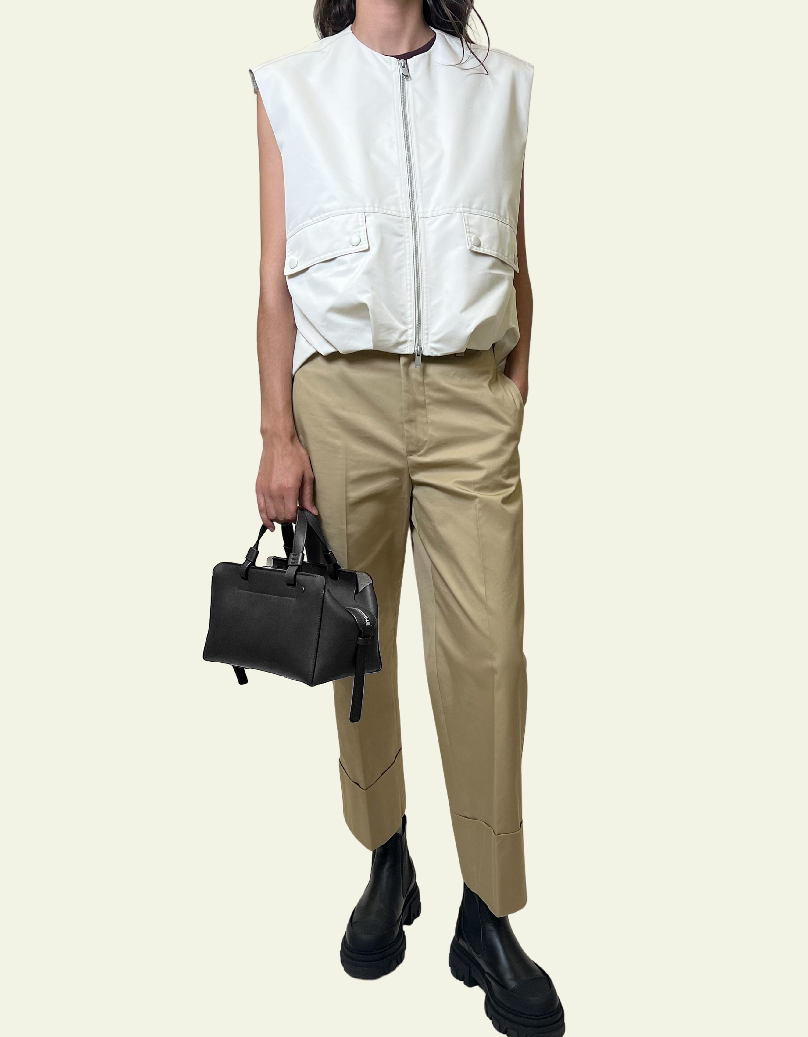 T Handbag - New In