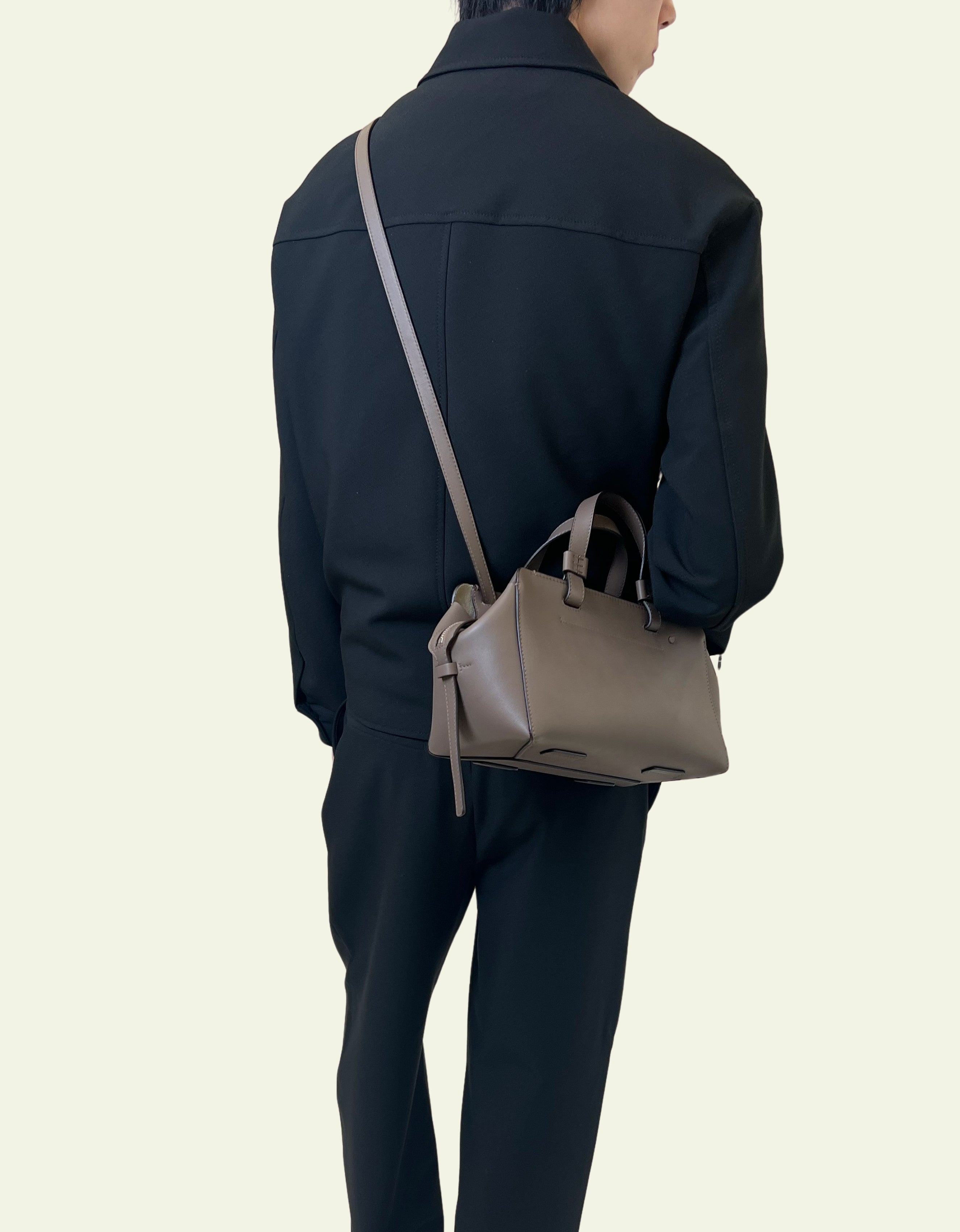 T Handbag - New In