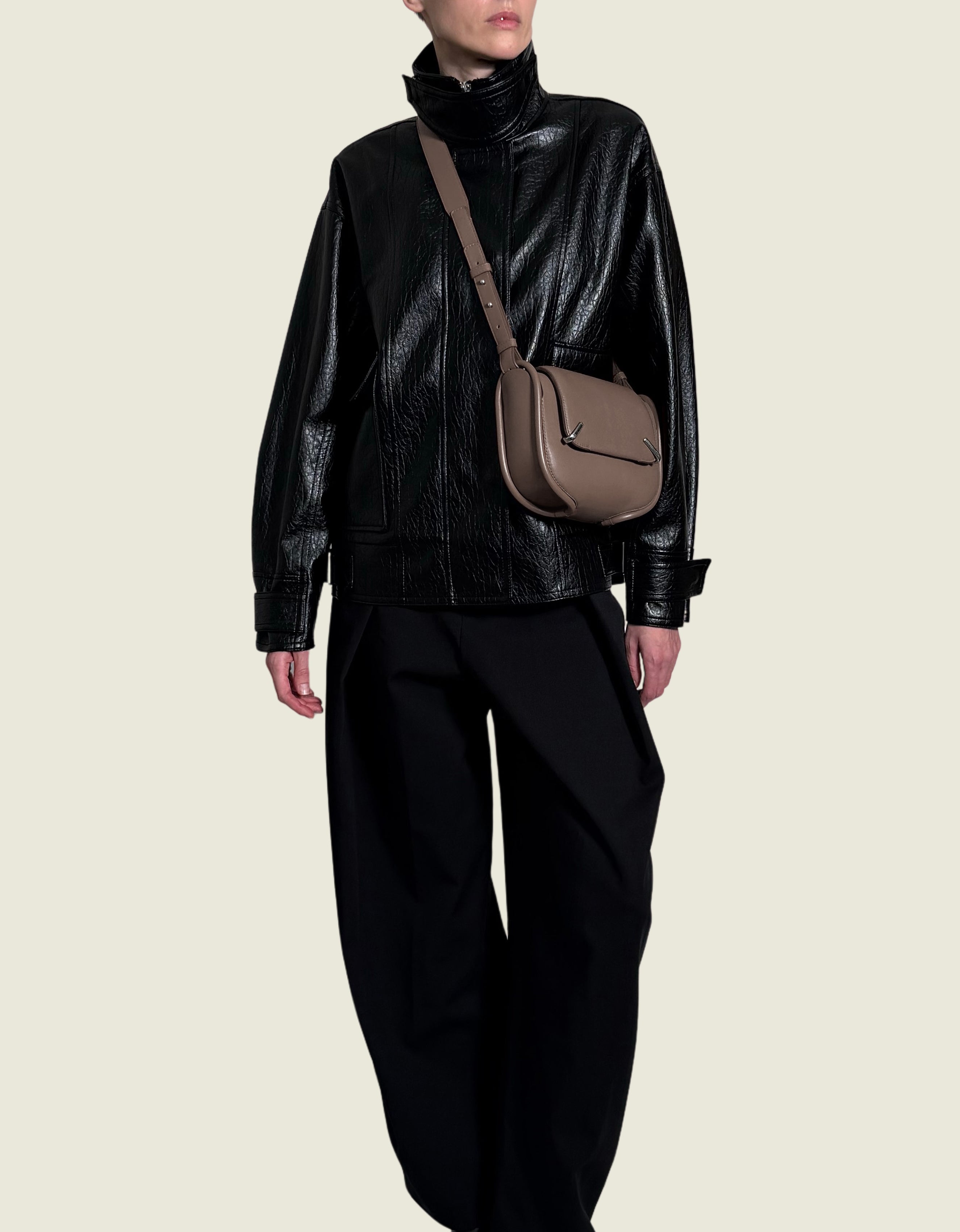 LOVNI SATCHEL