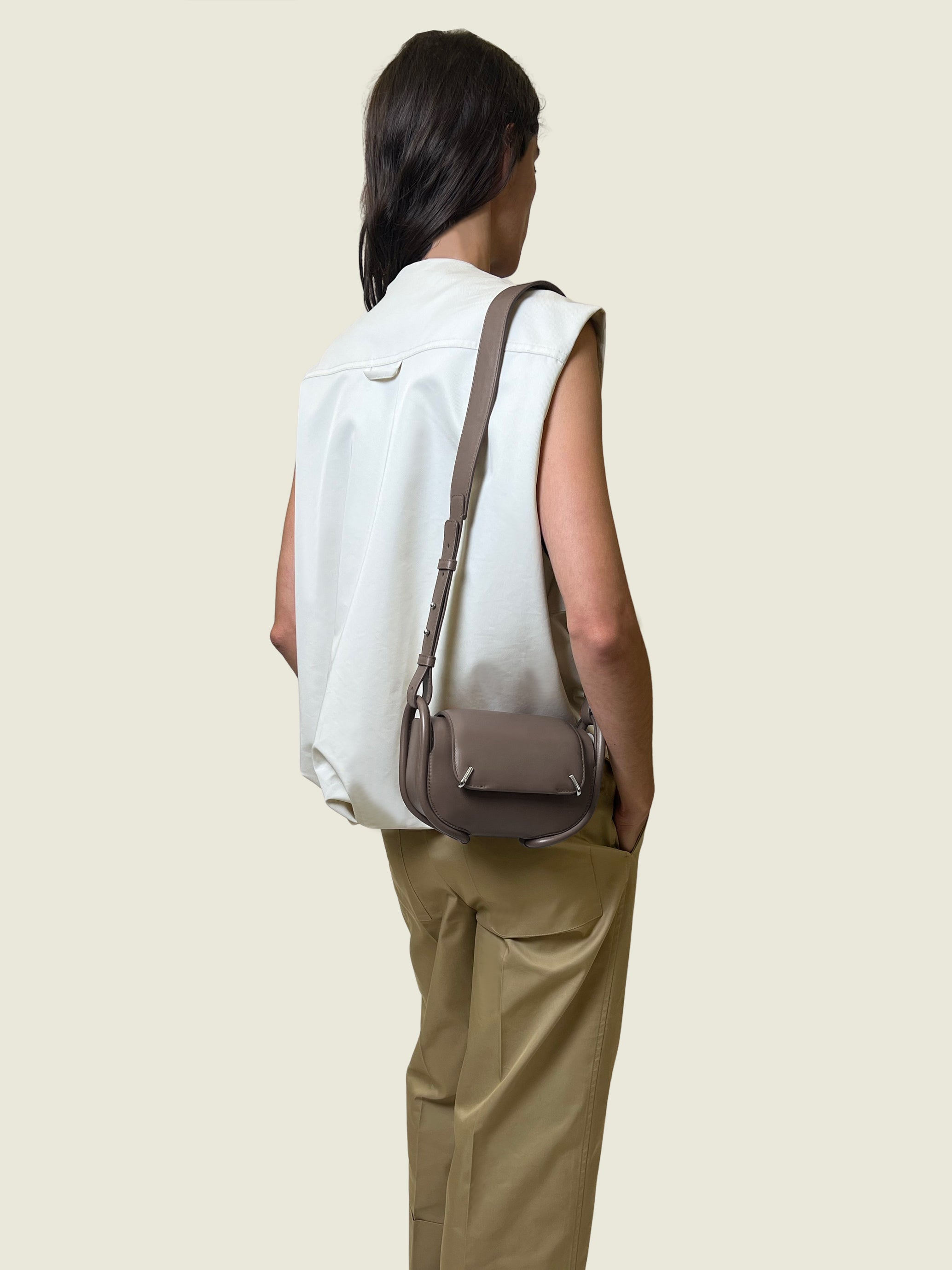 Bonastre Paris - Contemporary Artisanal Leather Bags