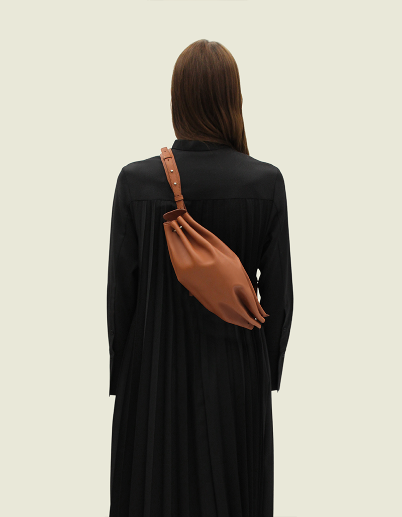 RING CROSSBODY