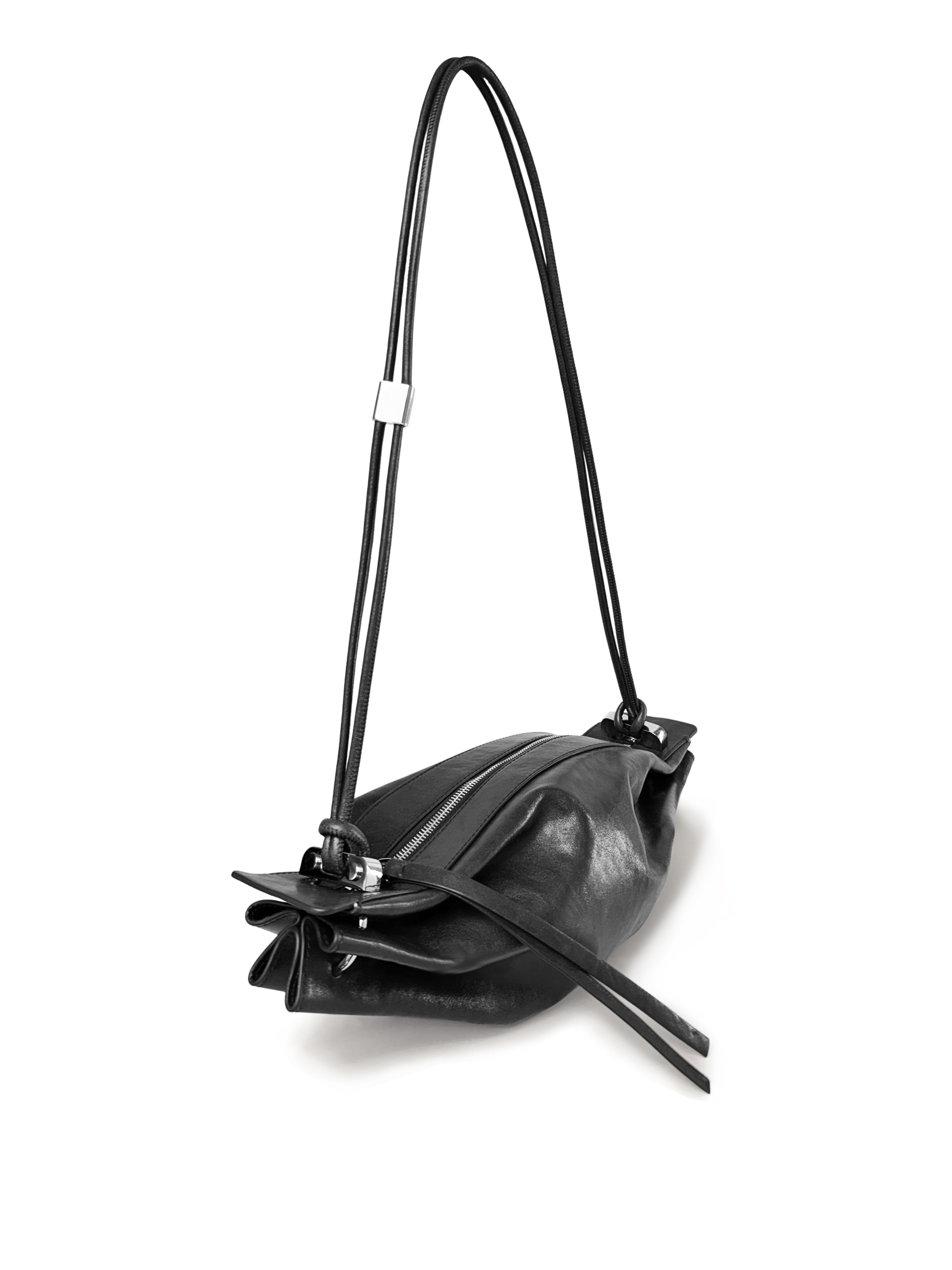 RING CROSSBODY CORDS SHINY BLACK