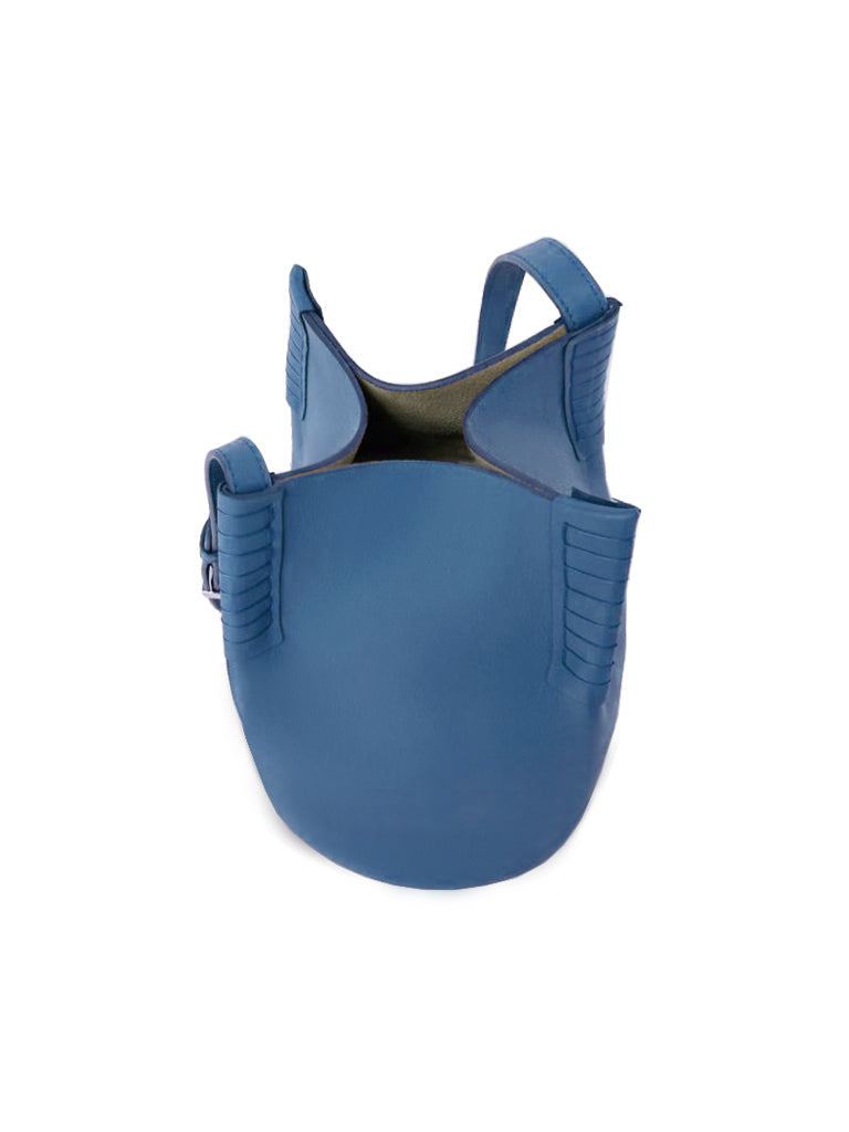 T BUCKET